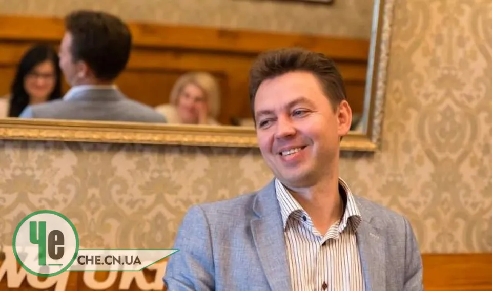 Педагогам — копійки, чиновникам — сотні тисяч: скільки заробляє керівництво Управління освіти Чернігова
