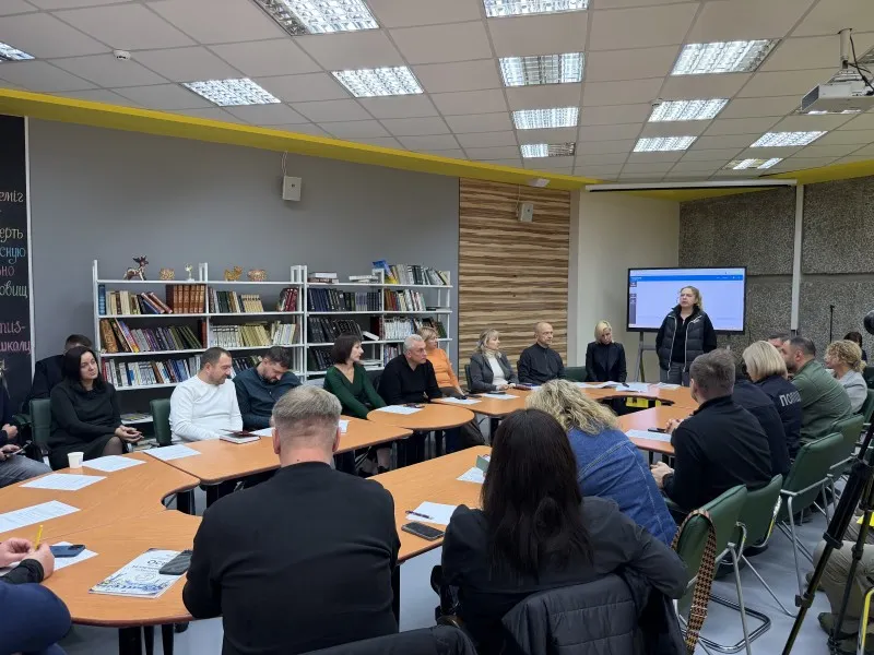 У Києві вдосконалюють алгоритми безпеки закладів освіти з урахуванням нових воєнних викликів