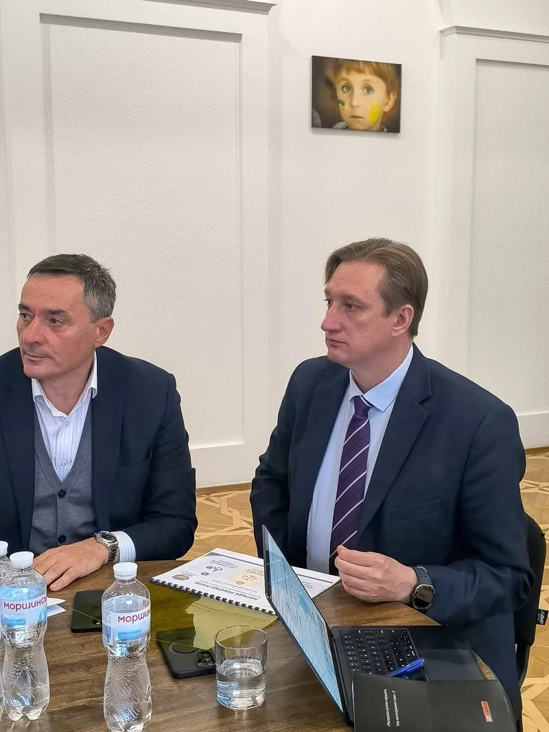 В умовах тривалих та повторюваних повітряних тривог графік роботи шкіл має бути передбачуваним для батьків та освітян